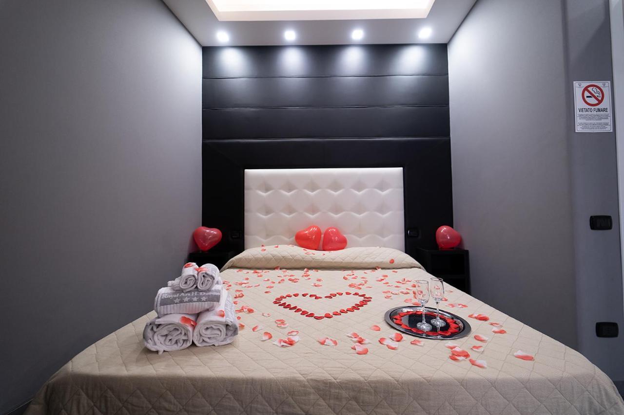 Royal House Napoli Centro, By Clapa Group Hotel Luaran gambar