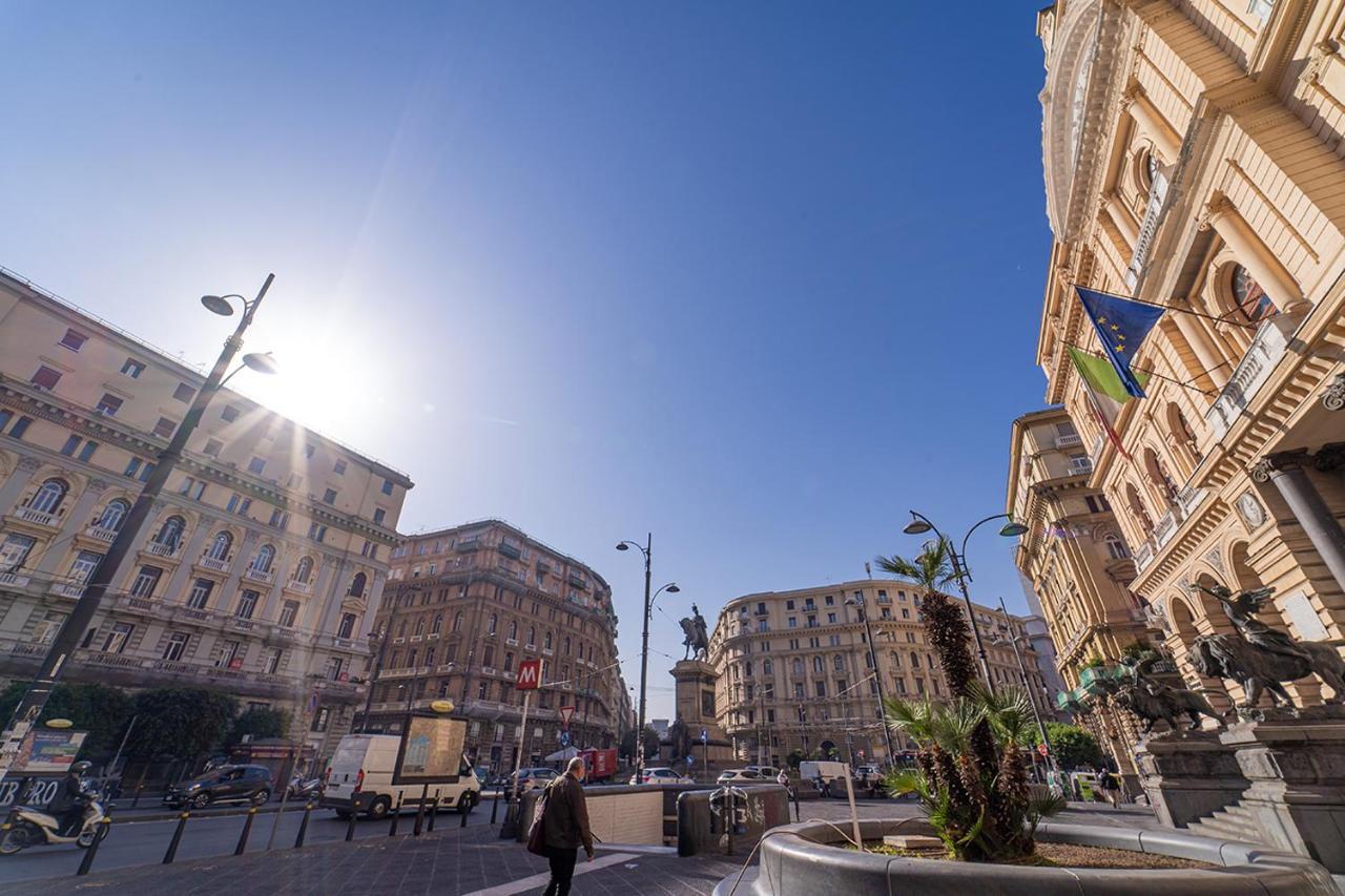 Royal House Napoli Centro, By Clapa Group Hotel Luaran gambar