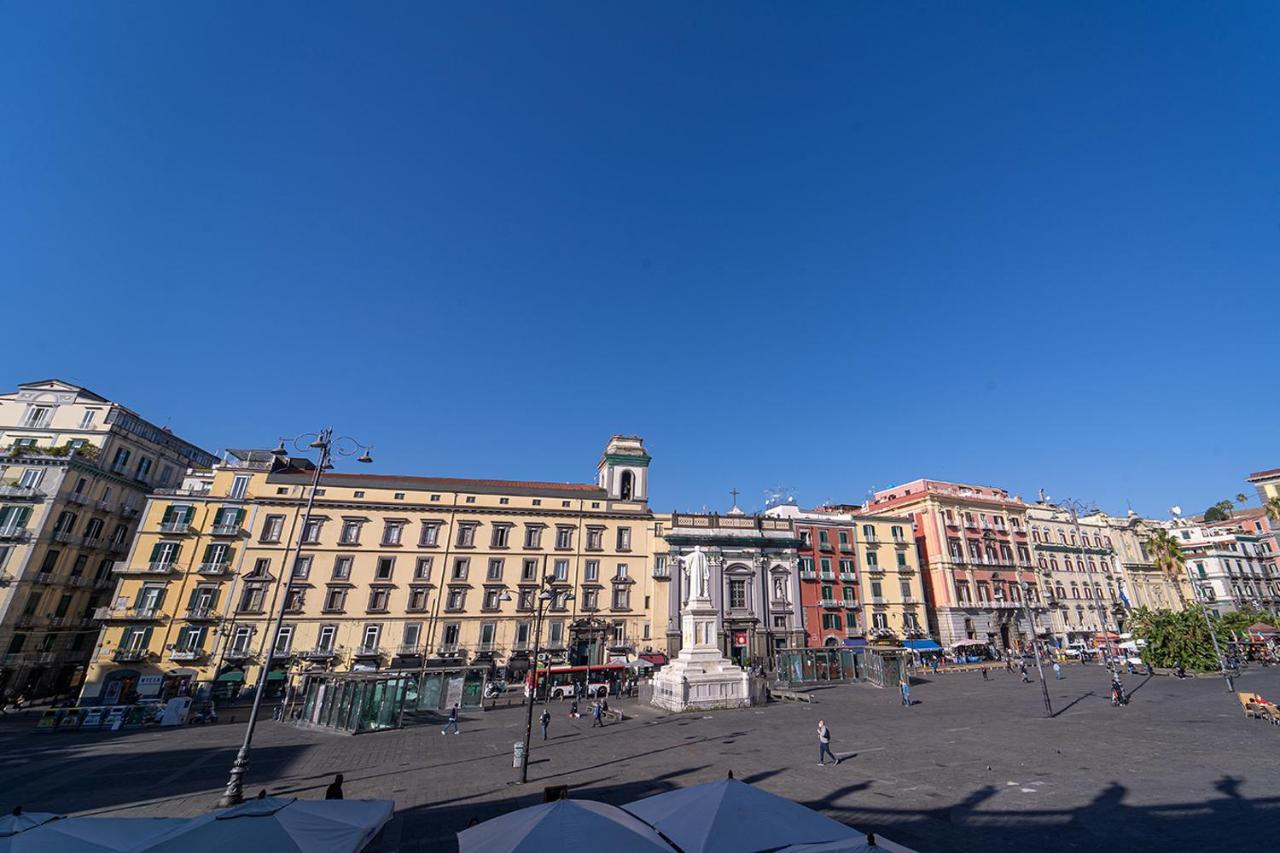 Royal House Napoli Centro, By Clapa Group Hotel Luaran gambar
