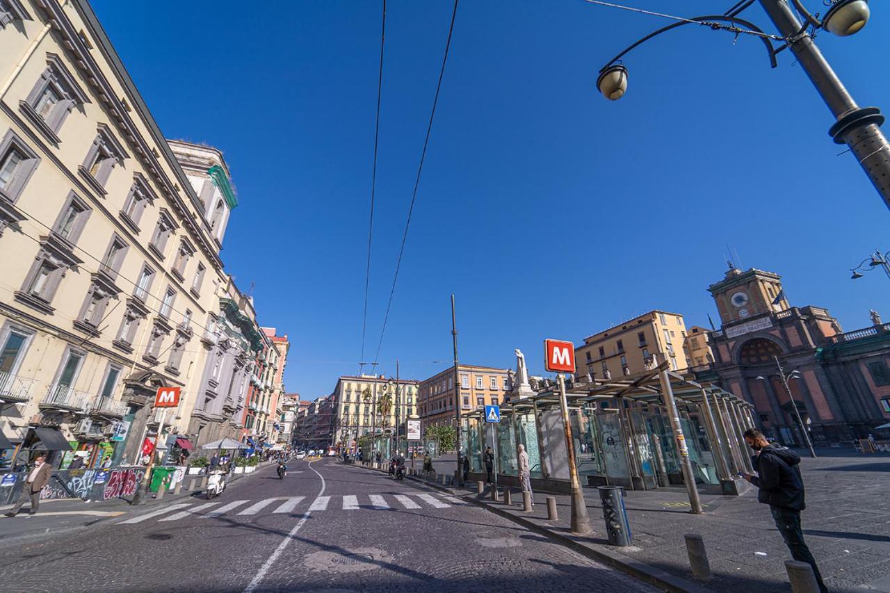 Royal House Napoli Centro, By Clapa Group Hotel Luaran gambar