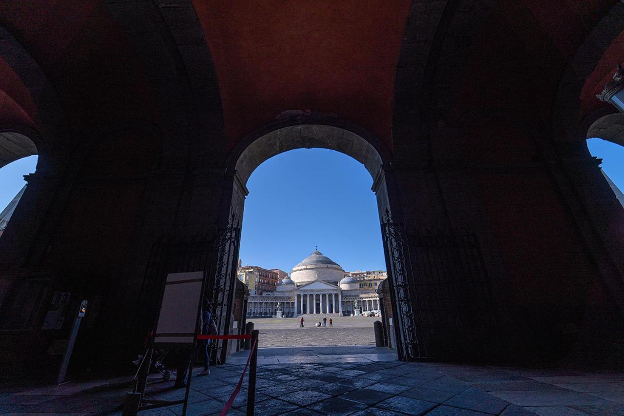 Royal House Napoli Centro, By Clapa Group Hotel Luaran gambar