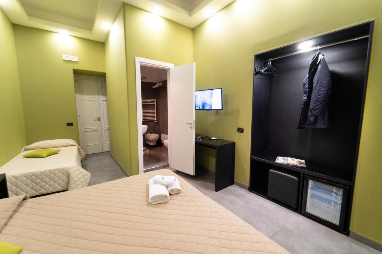 Royal House Napoli Centro, By Clapa Group Hotel Luaran gambar