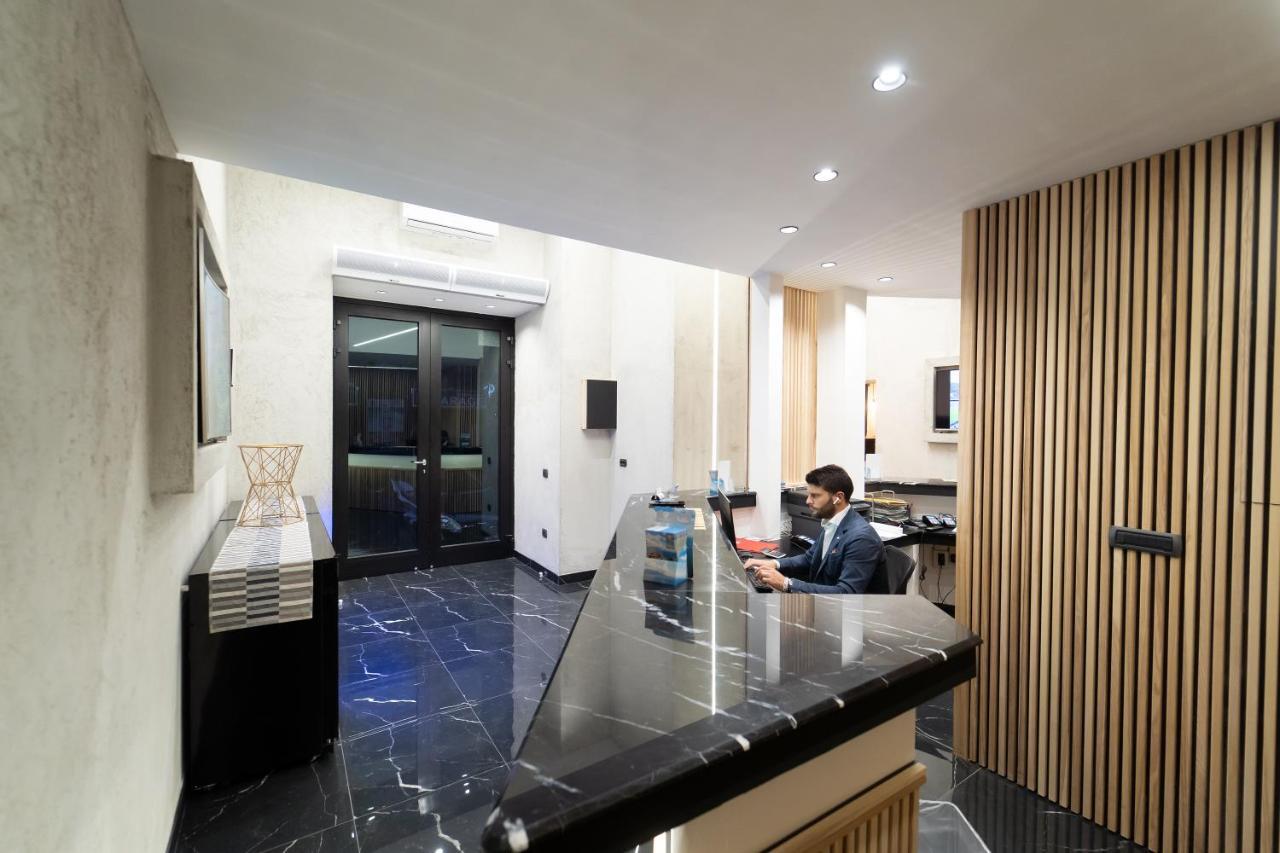 Royal House Napoli Centro, By Clapa Group Hotel Luaran gambar
