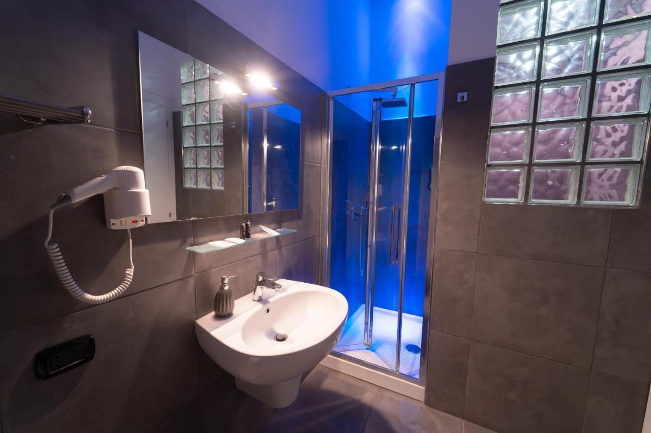 Royal House Napoli Centro, By Clapa Group Hotel Luaran gambar