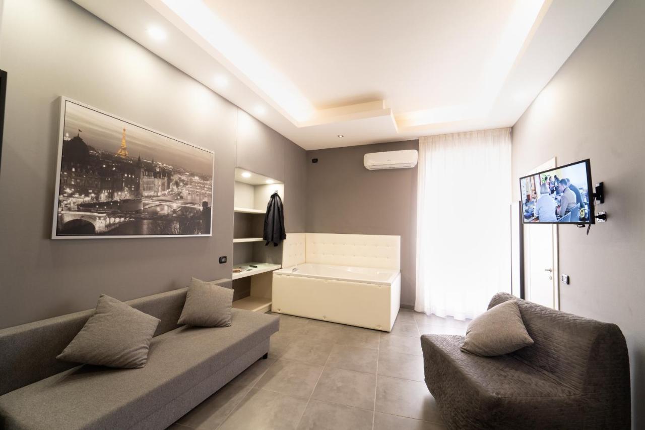 Royal House Napoli Centro, By Clapa Group Hotel Luaran gambar