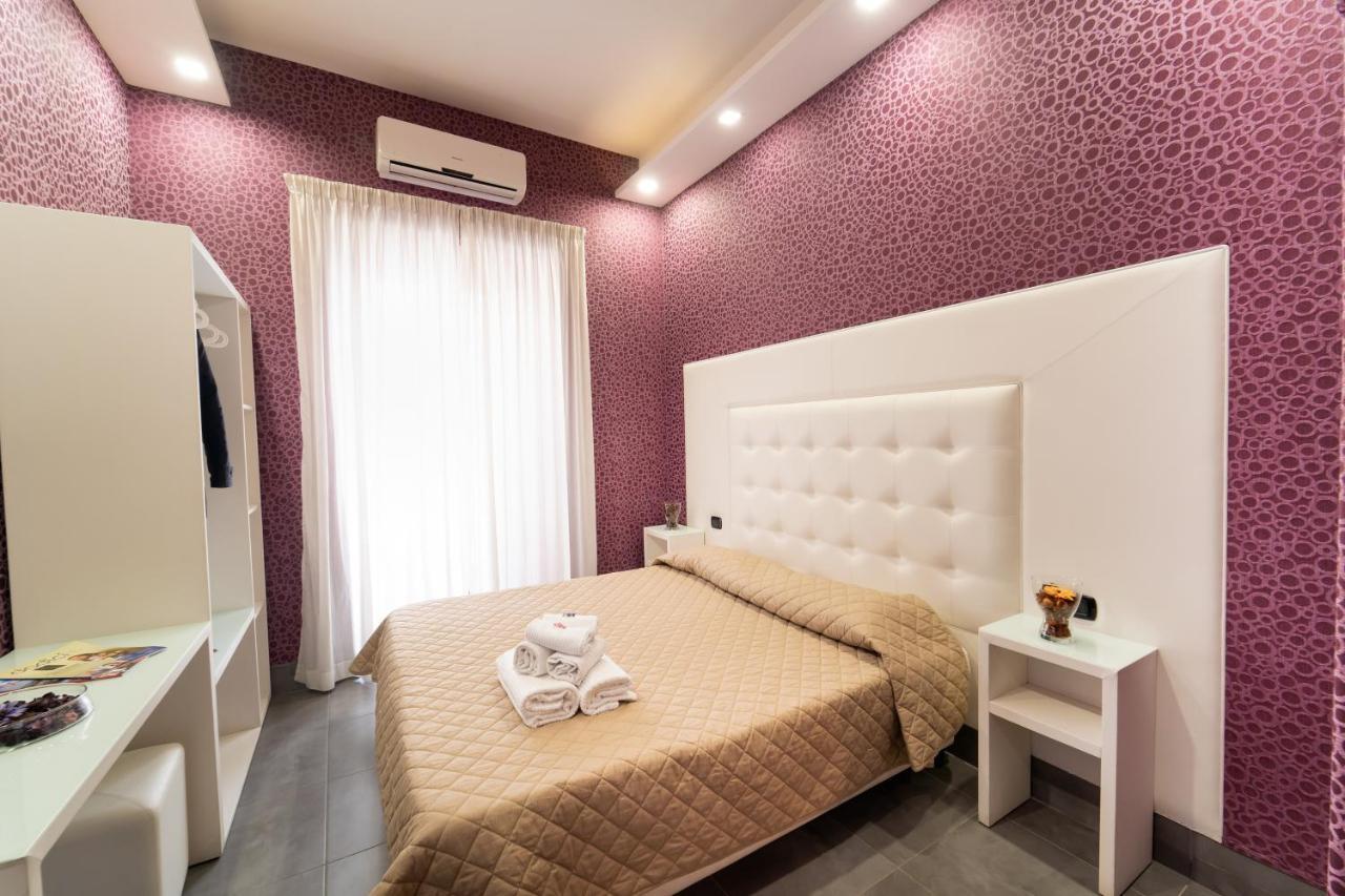 Royal House Napoli Centro, By Clapa Group Hotel Luaran gambar