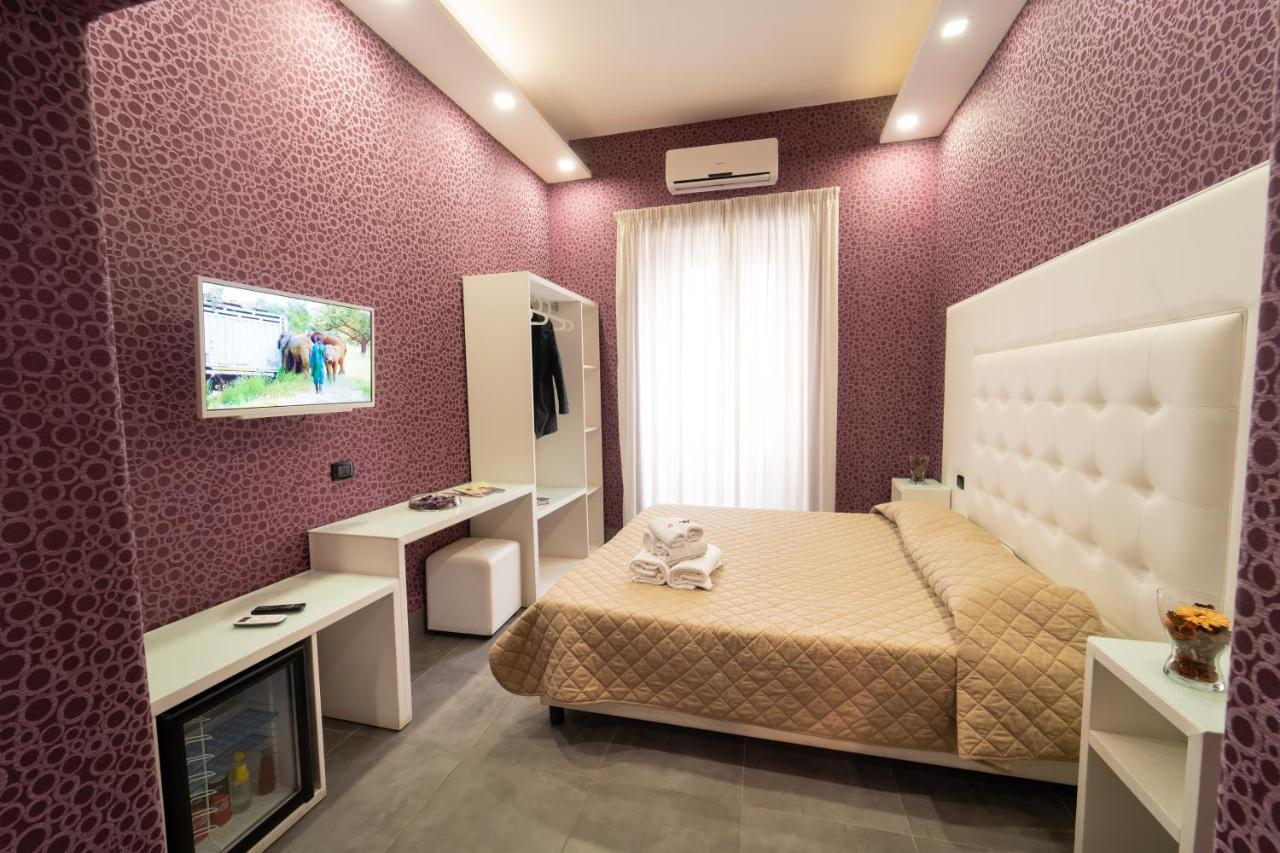 Royal House Napoli Centro, By Clapa Group Hotel Luaran gambar
